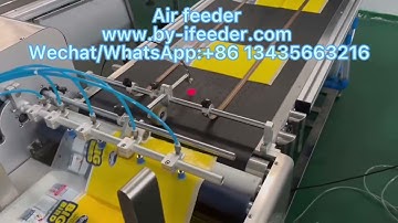 Air feeder with vacuum conveyor
