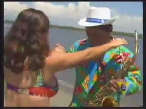 Mira El Salvador, "Maria Teresa", La Pulun Pulun, Cumbia Tropical en YouTube