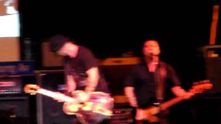 Rancid "Roots Radicals" Live!