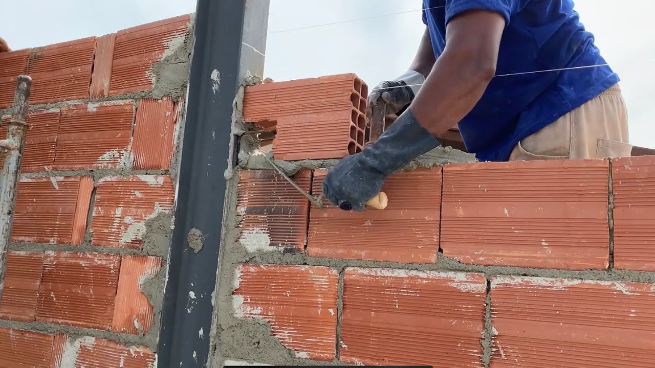 Alvenaria  em estrutura metálica