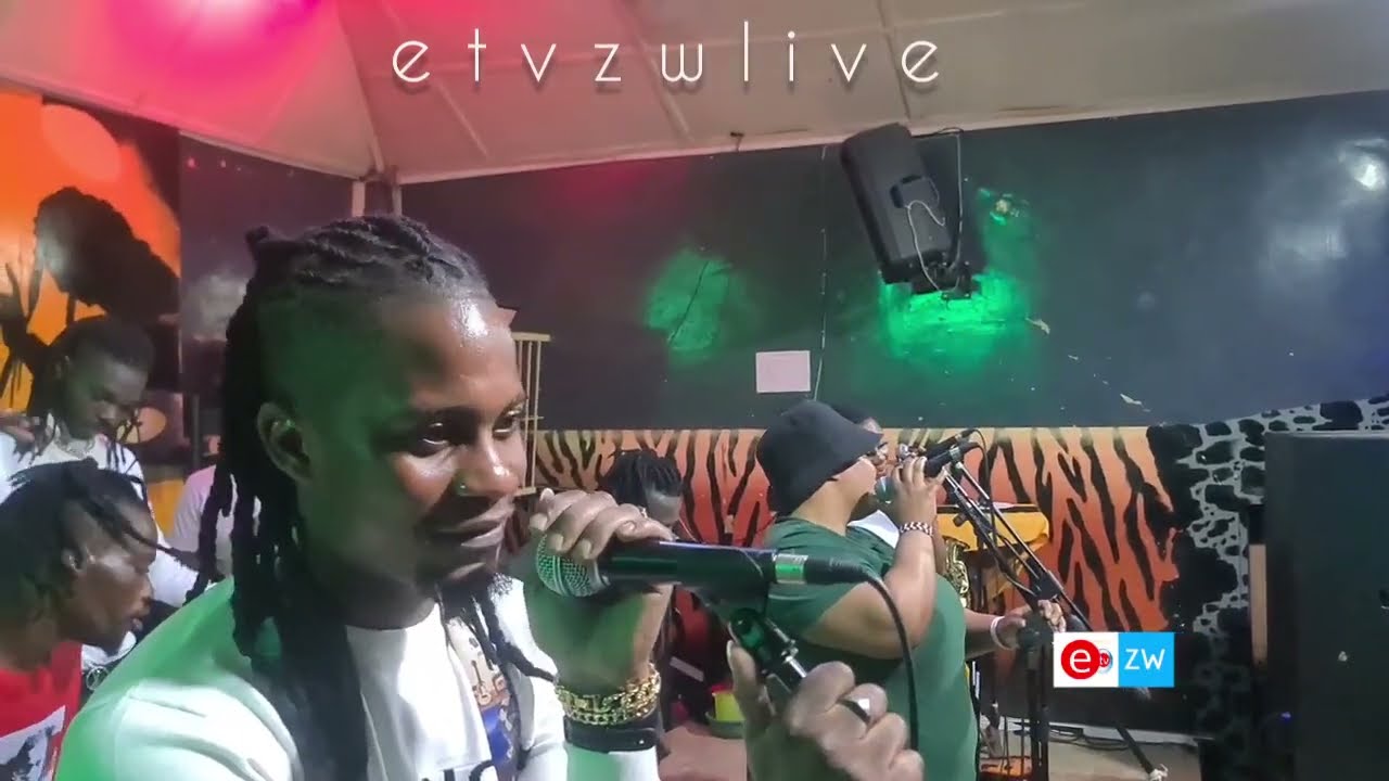 Akasvikirwa neMudzimu Andy Muridzo achiridza Mbira | Mutengambiri | Best Live Performance 👌