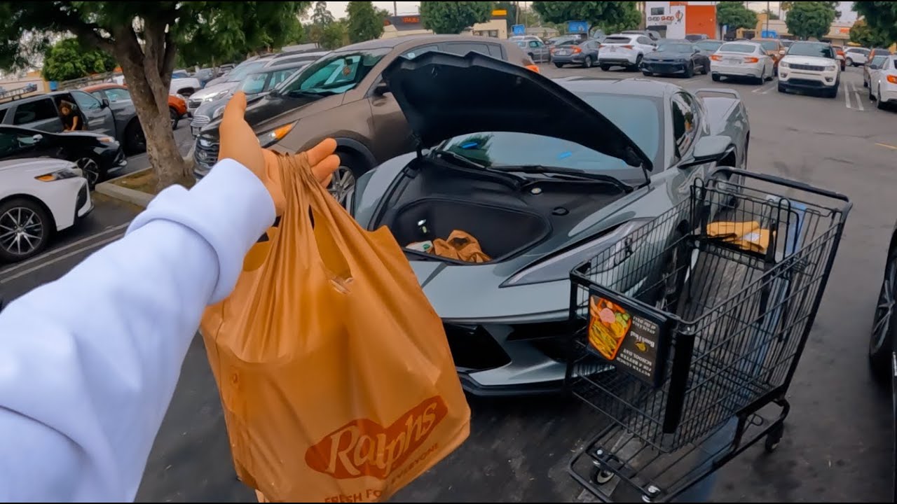 ЖИЗНЬ С C8 CORVETTE