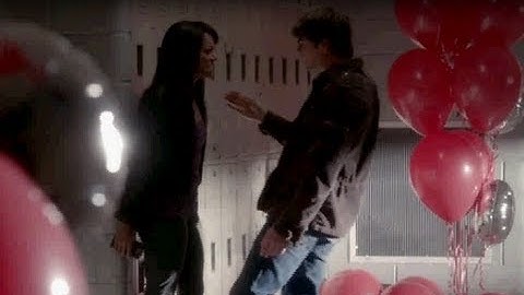 TVD 4x12 - Bonnie gets away from Kol.