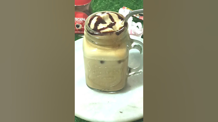 Viral Dalgona coffee recipe at home in cafe style | 2 minute recipe #shorts #viral #coffee #dalgona
