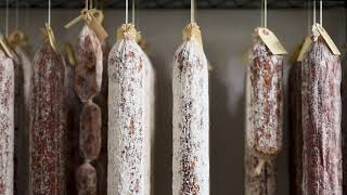 What is Sausage? (What's in it? How is it made? Different types?) – il  porcellino salumi