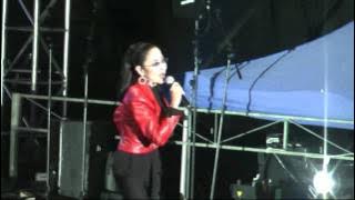 Anita Sarawak - Dont Cry for Me (Argentina)