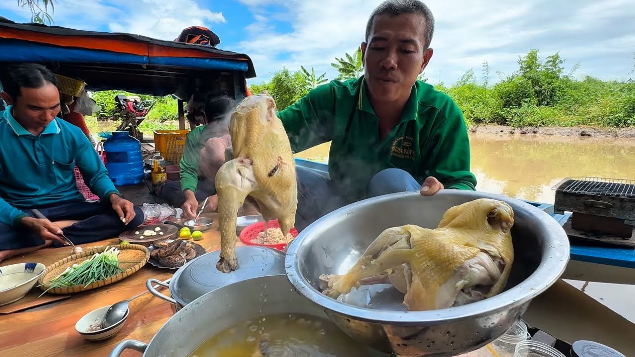 Cặp Gà Vườn Nấu Cháo Anh Toàn Nông Dân Mừng Ngày Cắt Lúa Ghe Lúa Tới Cân Liền | Mưu Sinh Miền Quê
