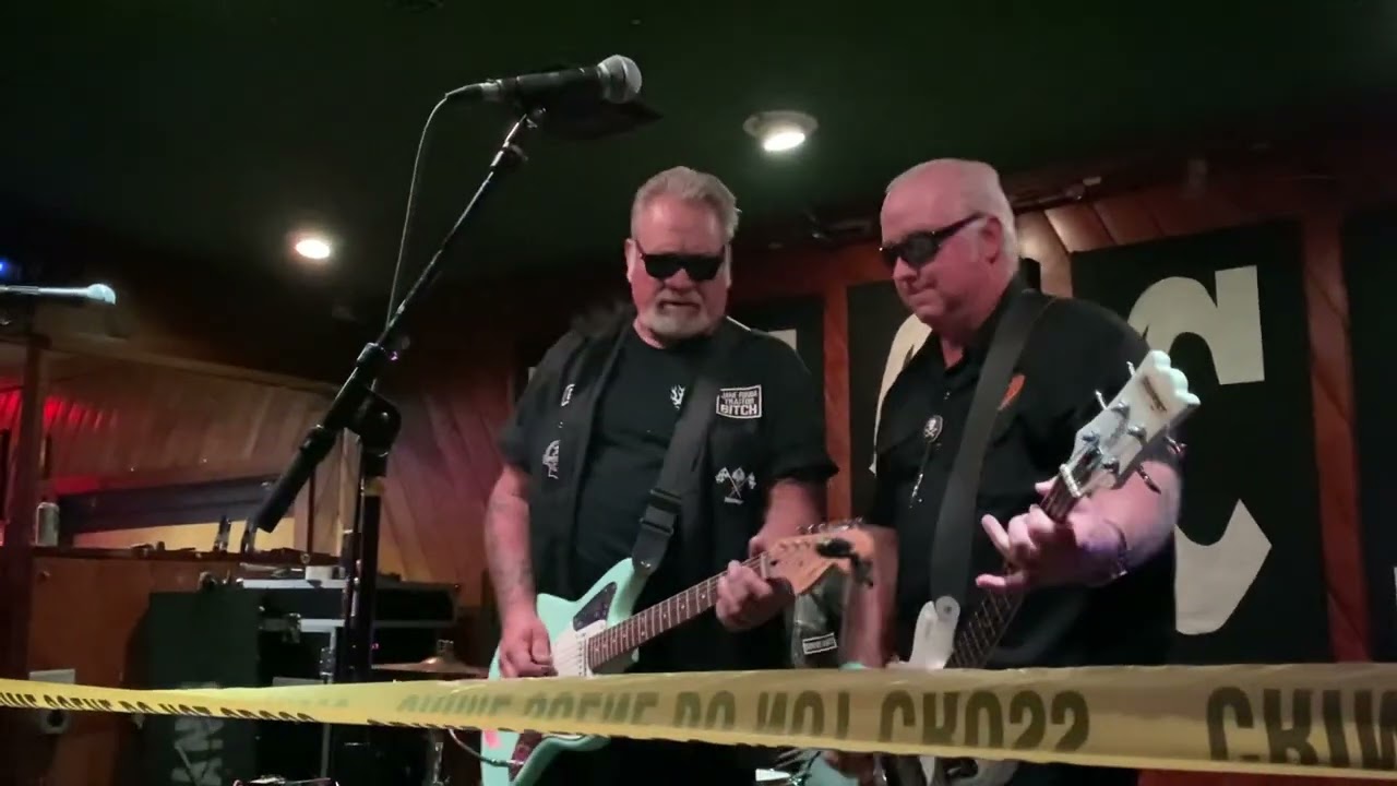 Deadbolt live in Tempe @ the Yucca tap room 07/16/22