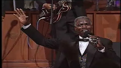 I Can't Give Up - Live In Birmingham Lee Williams & The Spiritual QC's