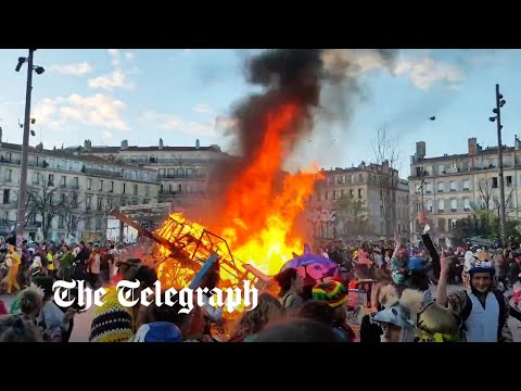 Anarchy in Marseille
