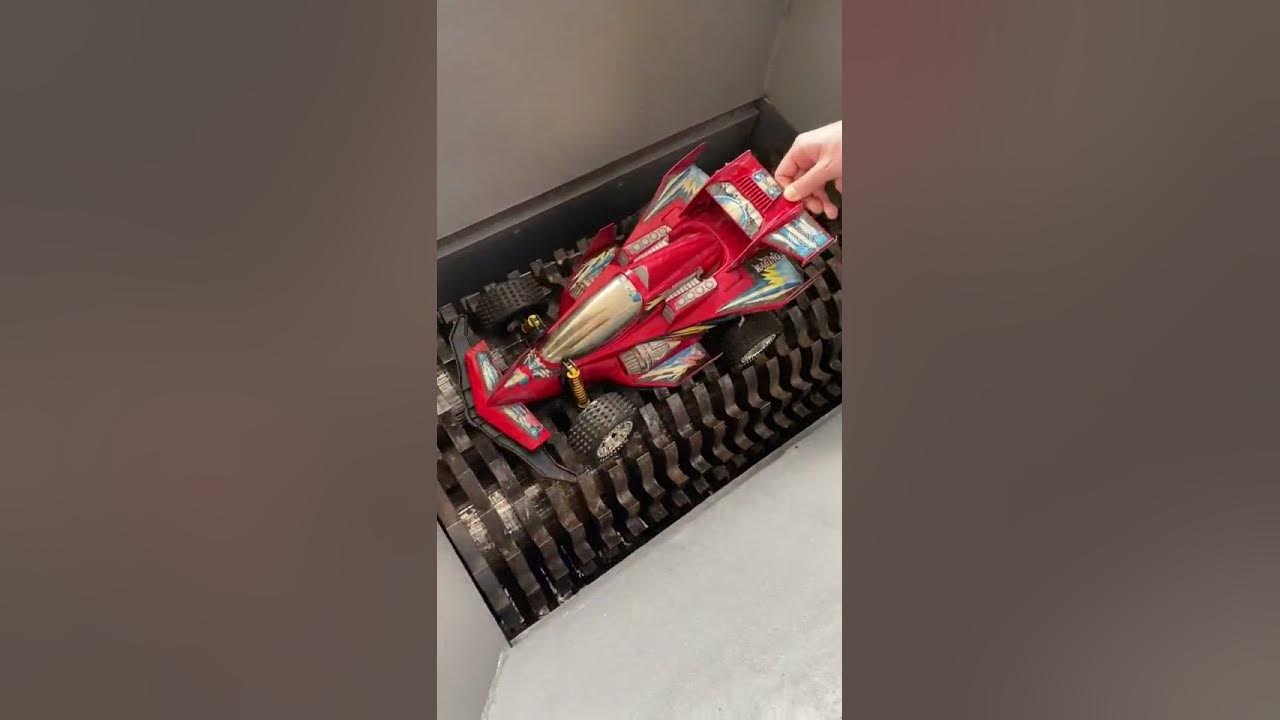 How to dispose of old toys, recycling and reuse? Electric toy car