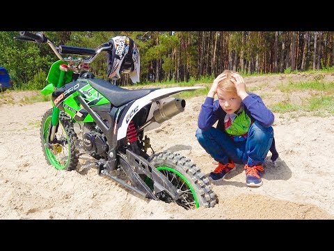 Видео: САШИН ПитБайк ЗАКОПАЛСЯ в Песке.