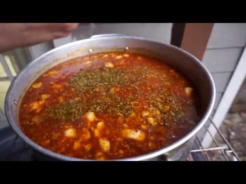 HOW TO MAKE POZOLE English Edition