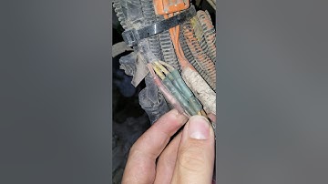 2015 Paccar Main check engine blinking and DEF light blinking