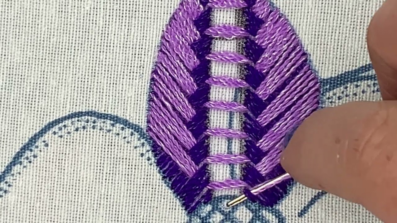 Bordar flor 2 /servilleta con flores