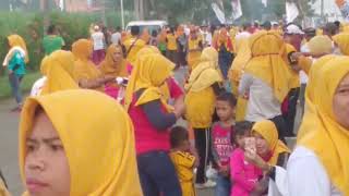 #LANUSA emak emak pendukung JOKOWI MA'RUF bersama sama senam goyang jempol membludak