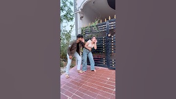 पड़ोस की लड़ाई देखने का मजा 😂🤣 #comedy #funny #viralvideo #trending ##shorts