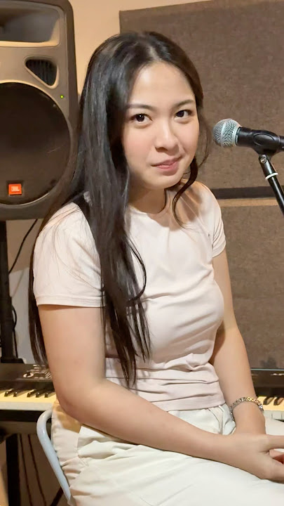 bersiap pestapora day 1 — membawakan lagu Hindia ☺️