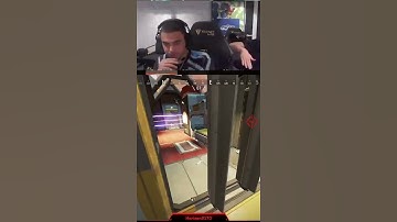 TSM ImperialHal reacting to what horizon is doing  #apex #apexlegends #clips #twitch #algs