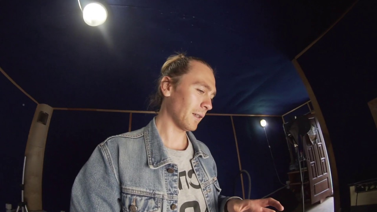 Продюсер 10. Продюсер 10. Кинопродюсеры казахстана. Казахский продюсер в москве. Доминик сесса американский актёр.