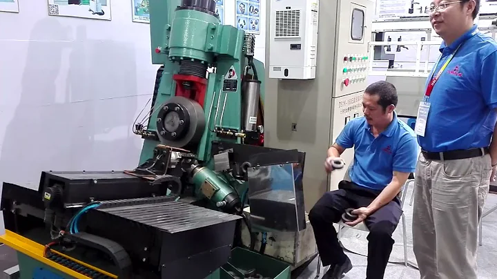 Servo CNC Ring Rolling Machine with First Generation Manipulator Shown on Exhibition