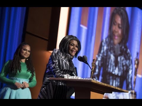 Cicely Tyson receives an Honorary Oscar at the 2018 Governors Awards