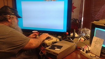 Time To Examine & Test A Commodore 64 1541 Floppy Disk Drive - Dave Bradley - Episode 543 - C64 C128
