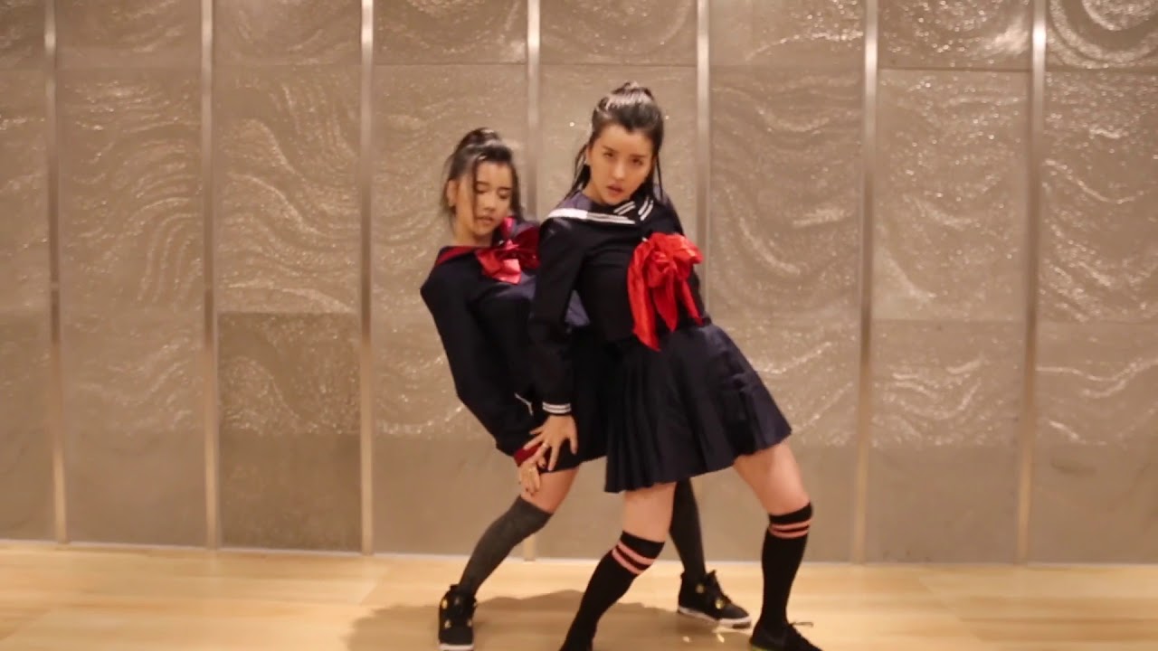 BY2 TWINS DNA special choreography  