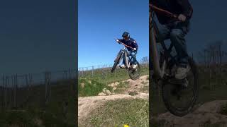 Weekend riding with the bros 🔥🙌 #mtb #shorts #viral #weekend #bikepark
