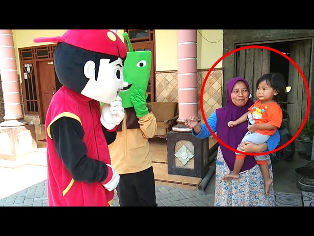 COSPLAY BoBoiBoy & Adu Du, Melihat Aslinya Jingga Menangis Keras Kostum Badut BoBoiBoy Adu Du - Lily