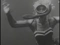 Scuba lady in danger – Part 3 (of 4)