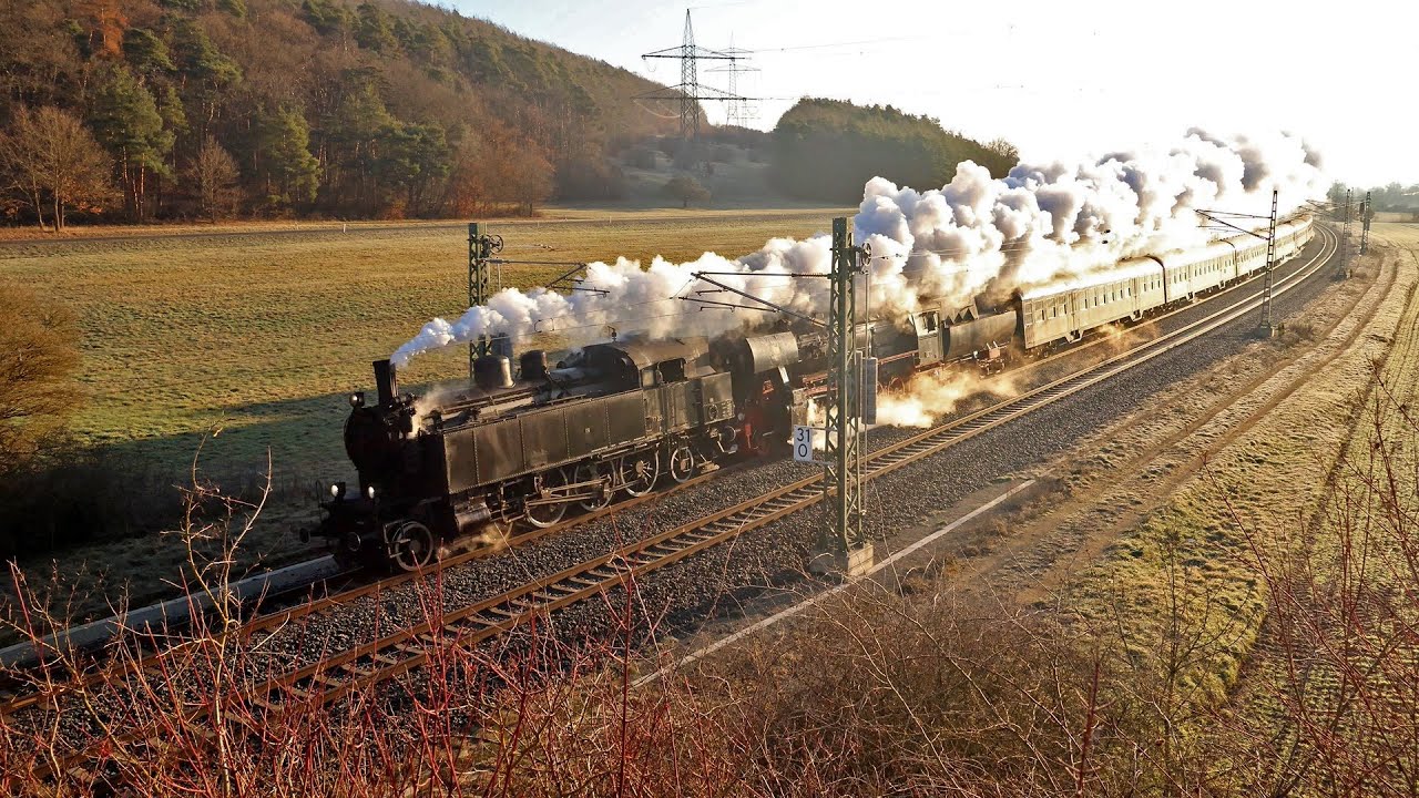 "Mit Volldampf um Würzburg" – morgendliche Dampflokfahrt mit 77 250 und 52 7409 rund um Wernfeld
