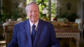 Journalist and TV producer Bill Kurtis on his coverage of a tornado in Kansas