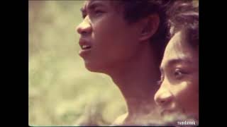 Jim Banks surfing Uluwatu Bali 1977