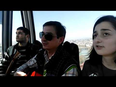 ალუდა ქეთელაური-უხმოდ მივყვები ქუჩის ნაპირებს