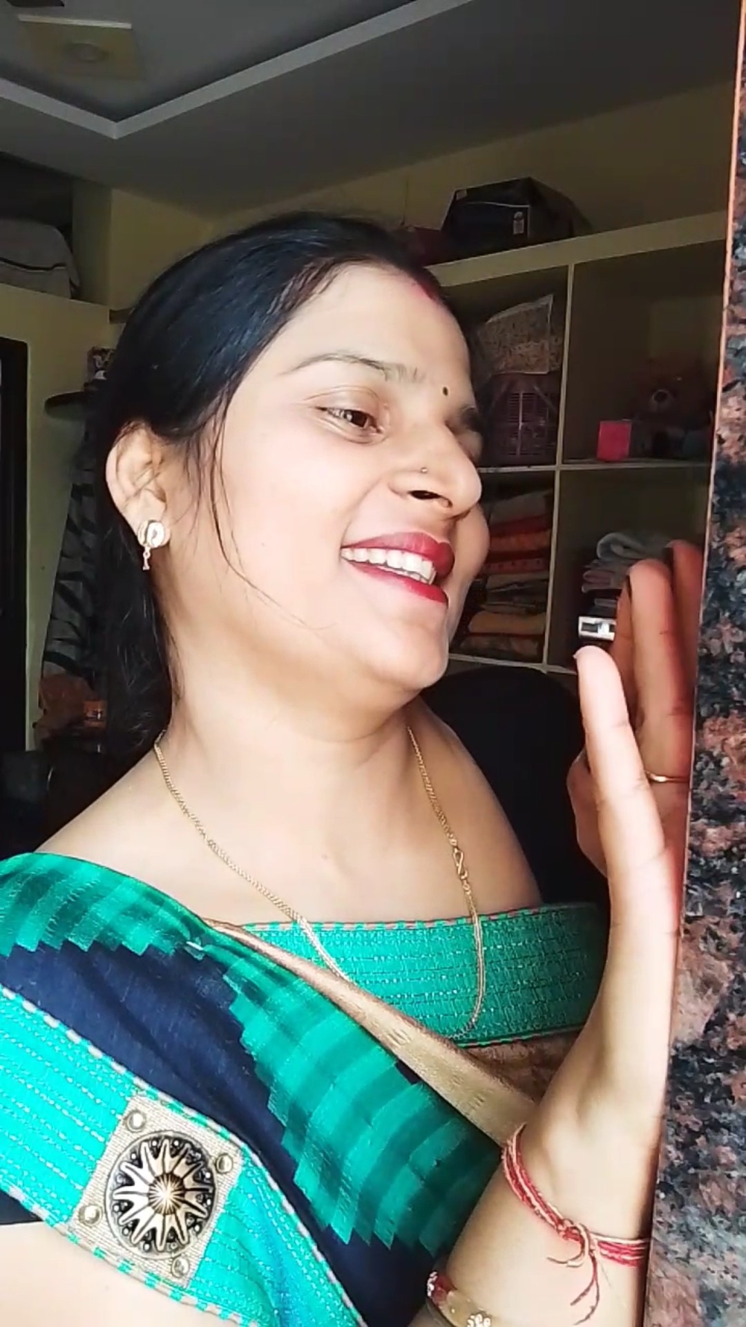 पैरो में बंधन है #song #music #bollywoodsongs #shorts #ytshort ?