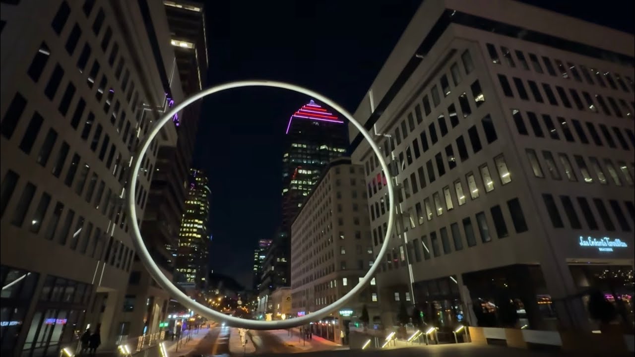 Night walk (silent 4k) in downtown Montreal with beautiful holiday lights - Saint Catherines St.