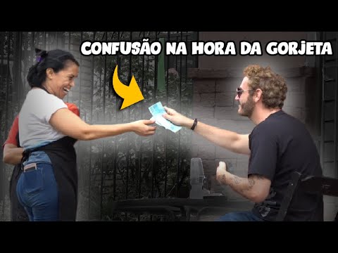Dei R$ 300,00 de gorjeta e a garçonete fez a maior C0NFUSÃ0 - COMPILADOS JOHN LEITÃO