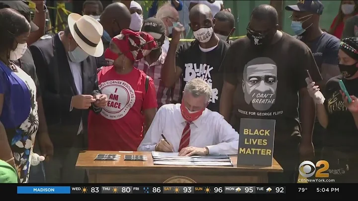 Mayor De Blasio Signs Package Of Legislation To Overhaul NYPD