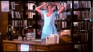 Alice in Wonderland (1976) - Growing Up