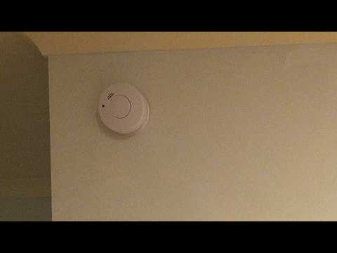 2015-08-08 Smoke Alarm Beeping