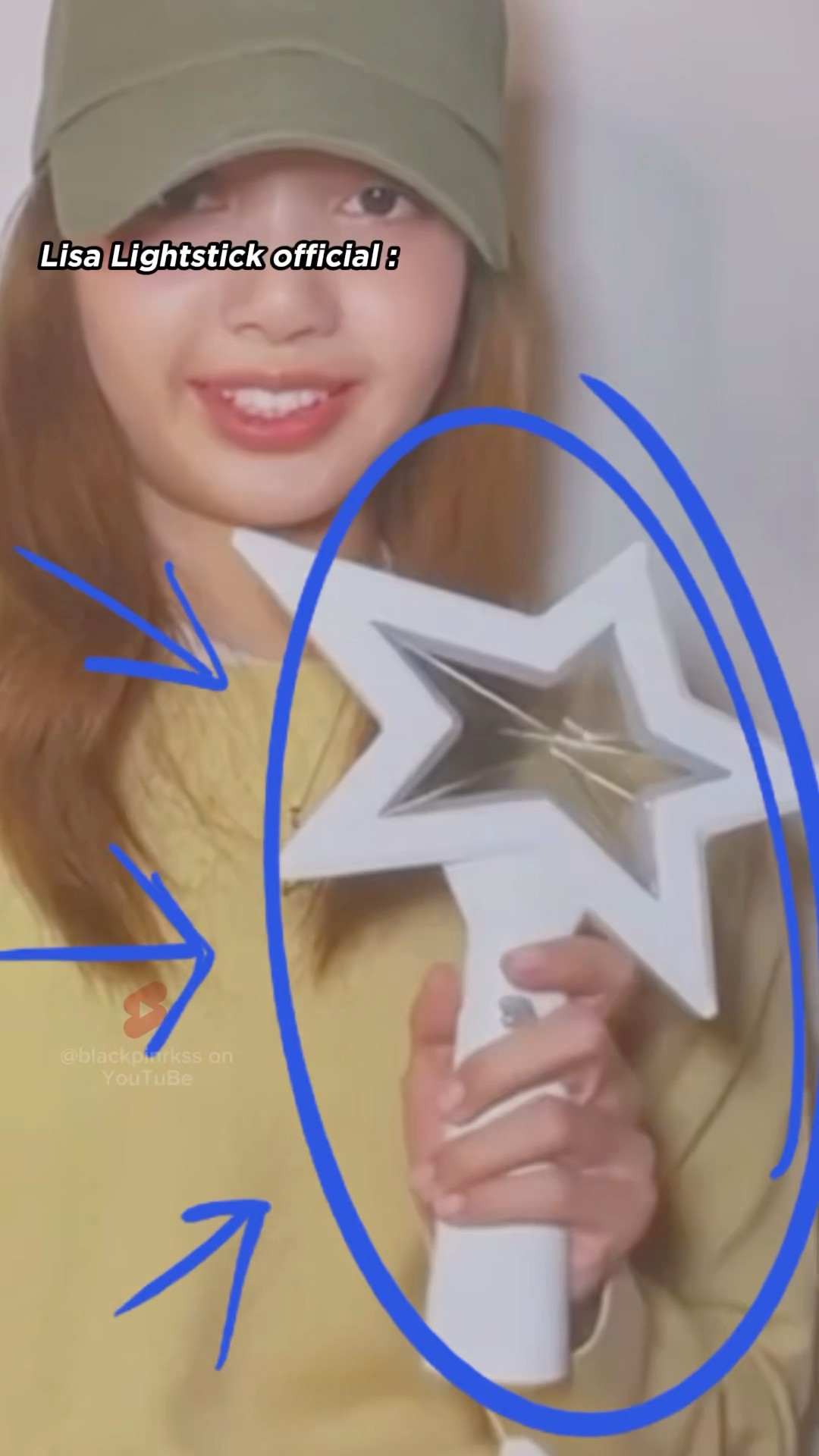 It seems Lisa has combined his ideas and fans to create this official Lightsitck #blackpink #lisa