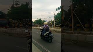 Download Lagu polisi dari barat Sudan datang MP3