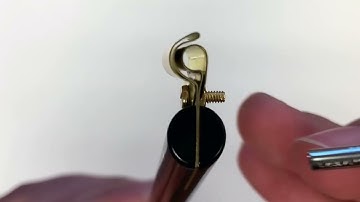 Using an Adjustable Holder with a Crowquill Nib