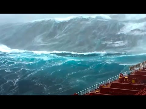 أكبر الأمواج التي تم تصويرها بالكاميرا