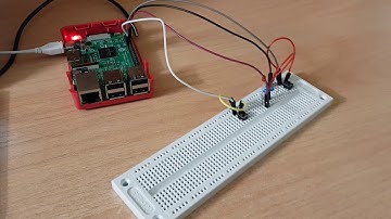 REACTION GAME WITH RASPBERRY PI !