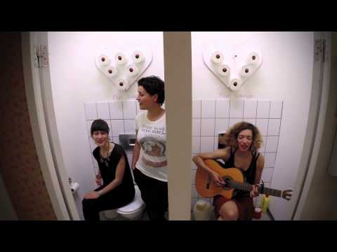 Celina Bostic mit Alin Coen und Janda - Stille Örtchen Sessions #1