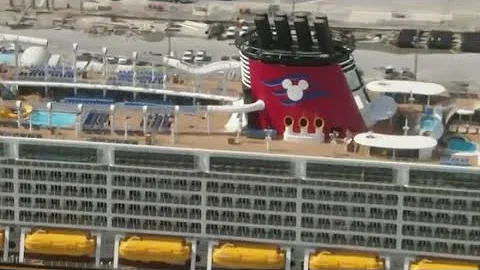 Dad jumps into ocean after daughter falls from Disney cruise ship