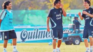 PIOLA VAGO,VEN BAILALO ARGENTINOS VANDALOS