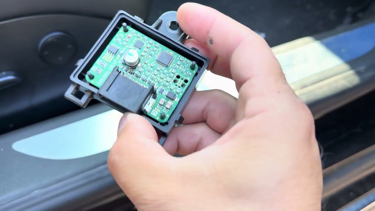 Tesla Model S Door Handle Fix – Module Replacement (1069651-00-E)